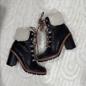 Women's Black and Brown Lace-Up Ankle Boots